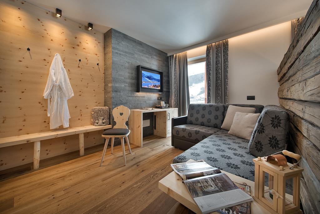 Hotel Roberta Alpine Adults Only Livigno Exterior foto